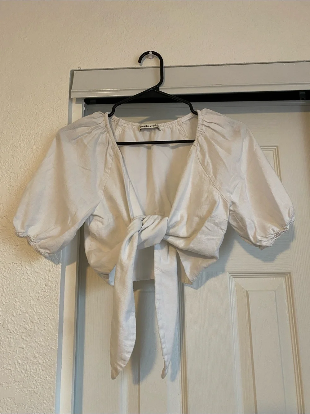🌼 Abercrombie & Fitch Front Tie Blouse Top size Extra Small Excellent Condition